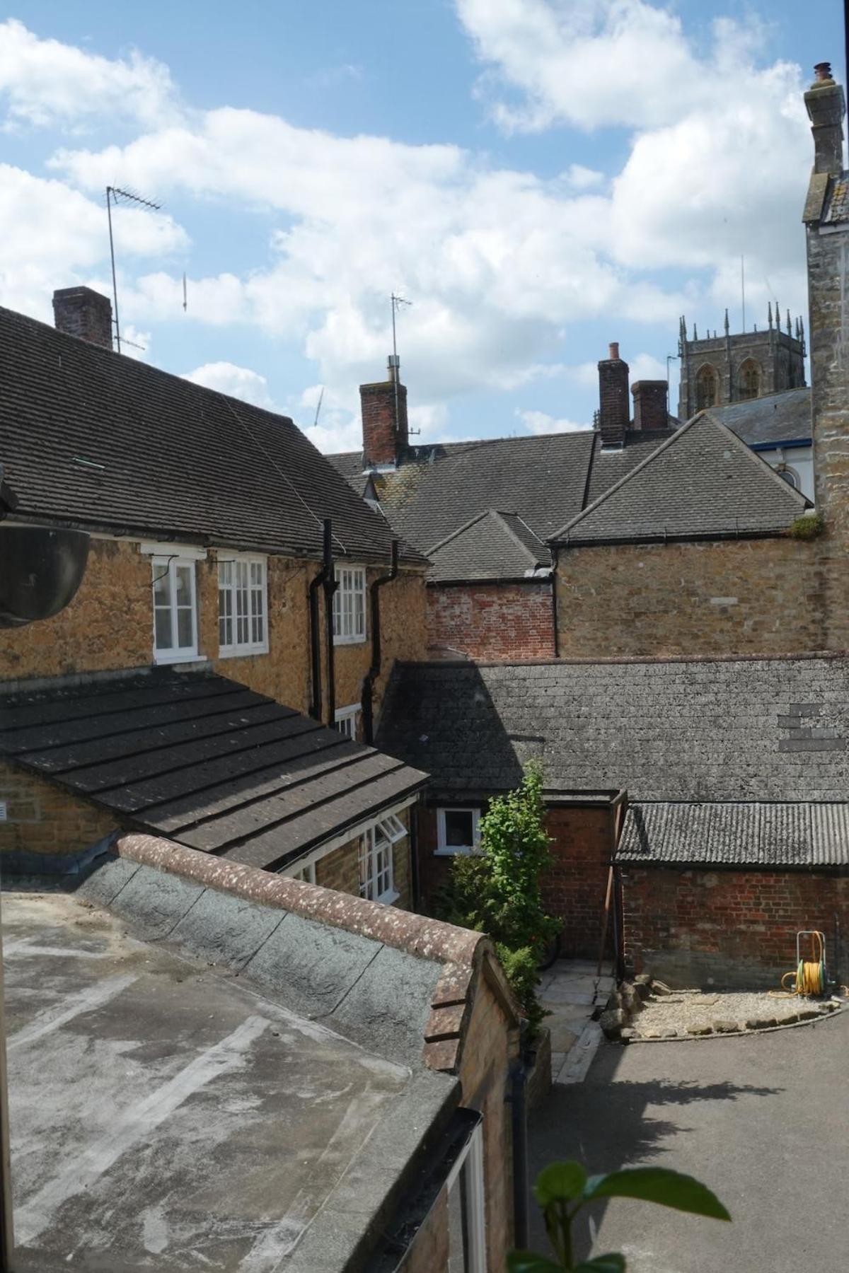The Yard House Βίλα Sherborne  Εξωτερικό φωτογραφία